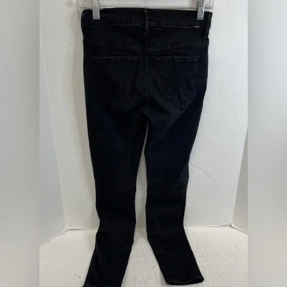 MOTHER The High Waisted Looker Jeans in Not Guilty - Picture 7 of 8